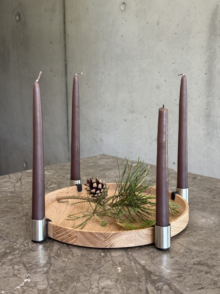Lysestage - Eg/Stål - H3,7 cm x Ø33 cm - Luna maxi - Applicata